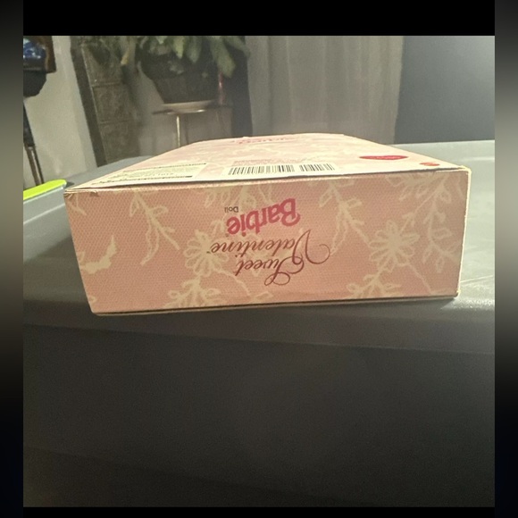 Barbie 1995 Sweet Valentine Doll By Mattel - Hallmark Special Edition - NRFB - Picture 6 of 6